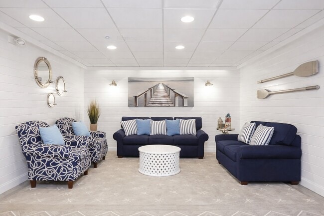 Building Photo - Ocean Point Apartments