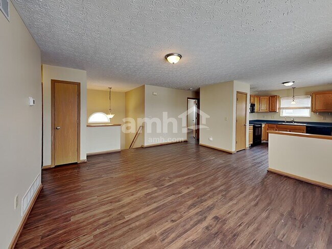 Foto del edificio - 514 Hannifin Dr