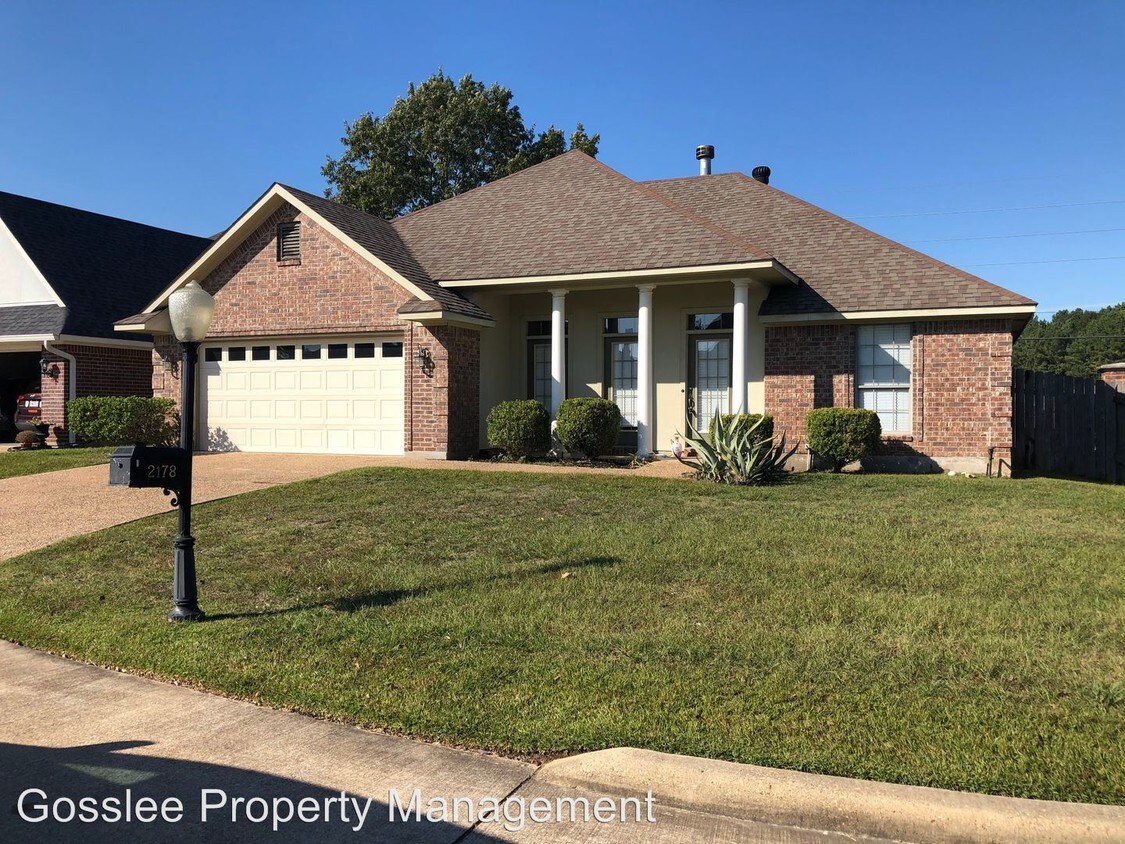 Foto principal - 3 br, 2 bath House - 2178 Burgundy Ridge Loop