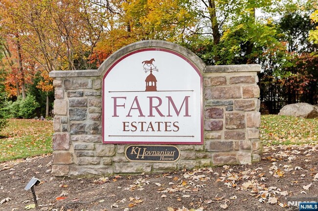 Building Photo - 4 Masterson Ct