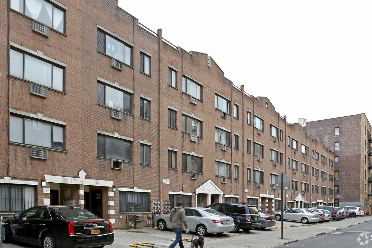 Primary Photo - 73 Cooper St