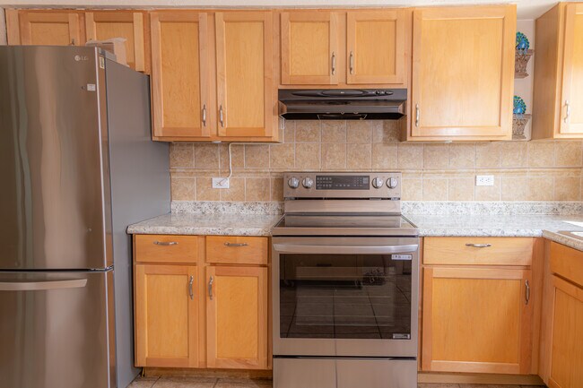 Foto del edificio - 9480 Bay Colony Dr