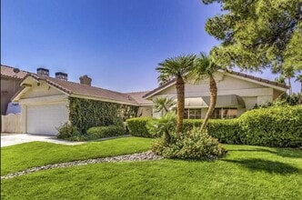 Building Photo - 137 Weatherstone Dr