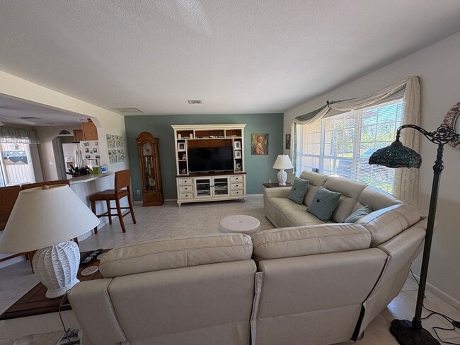 Building Photo - Sunsets & Serenity 2/2 Pool Home on a canal