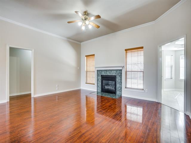 Foto del edificio - 701 Colony Dr