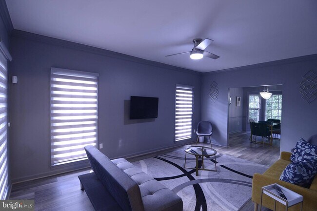 Foto del edificio - 4904 Forest Creek Ct
