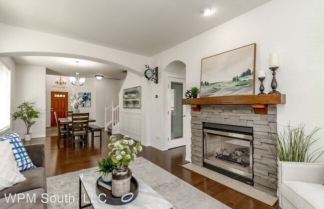 Building Photo - 4 br, 2.5 bath House - 27426 238th Pl SE