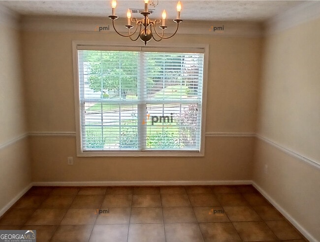 Building Photo - 809 Wellington Dr