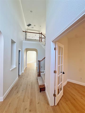 Foto del edificio - 8339 Davis Dr