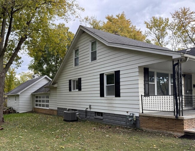 Building Photo - 3141 Green St