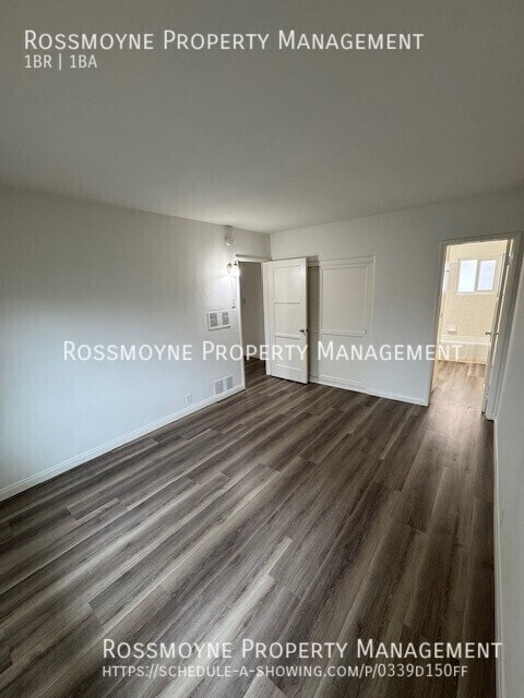 Building Photo - 624 E Cypress Ave