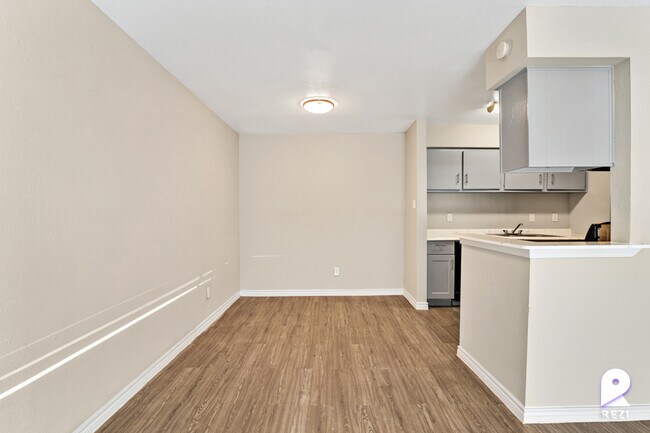 Foto del edificio - 11810 Algonquin Dr