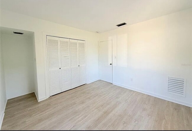 Dormitorio 1 - 225 Cevera Dr