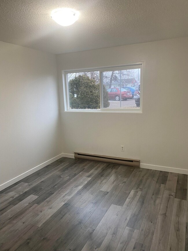Building Photo - 1830 17th Ave