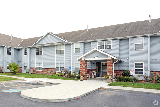 Building Photo - Tregaron Senior Residences