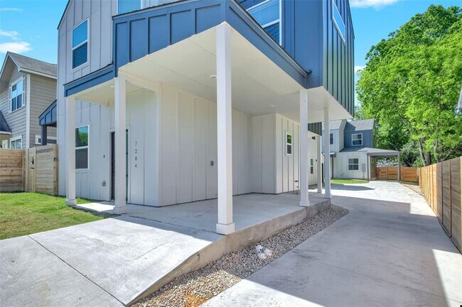 Building Photo - 7204 Meador Ave