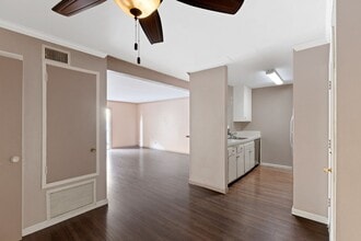 Building Photo - 5460 White Oak Ave