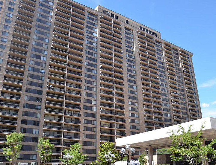 Building - 3701 S George Mason Dr
