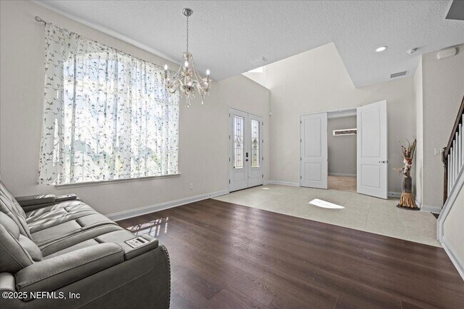 Building Photo - 2904 Marmaris Dr