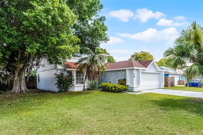 Building Photo - 119 Floral Ct