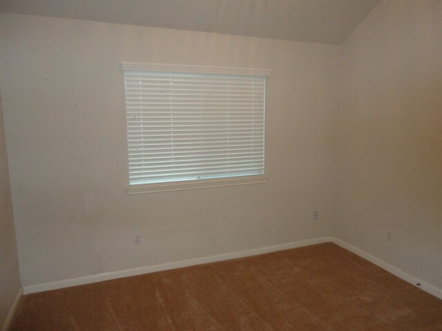 Building Photo - 9818 Bobolink Drive
