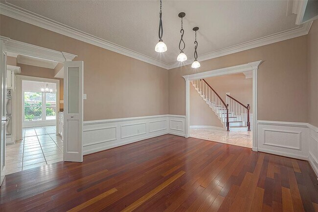 Building Photo - 415 Sandy Bluff