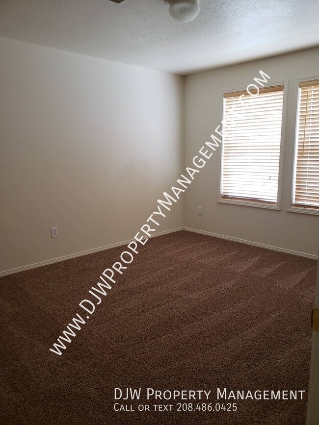 Building Photo - 9706 W Shelterwood Dr