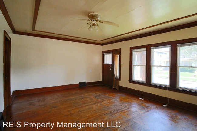 Building Photo - 2641 N 49th St