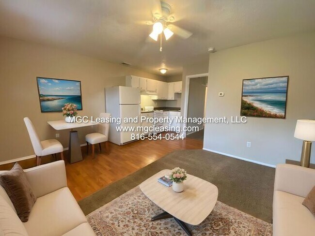 Foto del edificio - LeGrand Apartments - Downtown Lee's Summit...