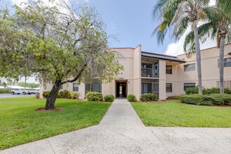 Building Photo - 2083 NE Collins Cir