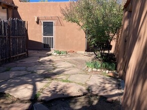 Building Photo - 1613 Calle Torreon