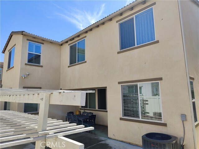 Building Photo - 6956 Dublin Dr
