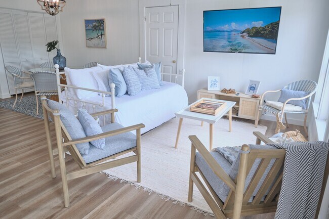 Foto del edificio - 35 South Drive, Unit 2