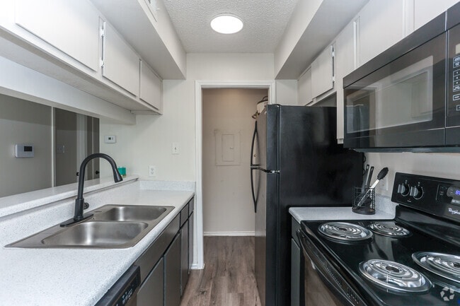 1BR, 1BA - A1 - Rise Apollo Heights