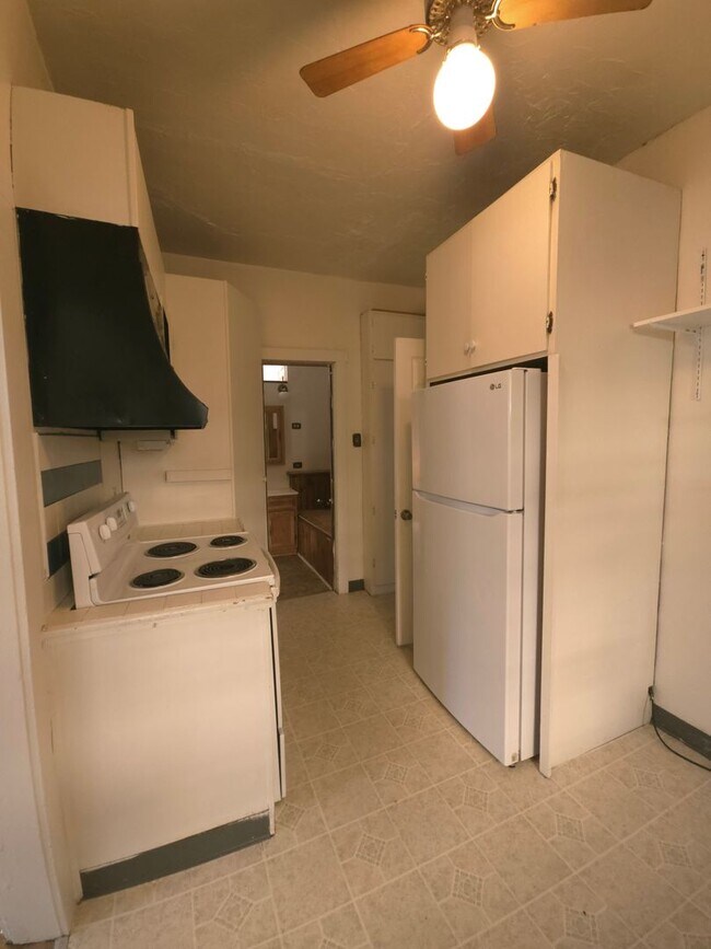 Foto del edificio - 3 Bedroom Home in Prime Hill Location