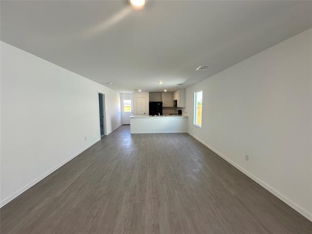Foto del edificio - 524 Sandhill Crane Ln