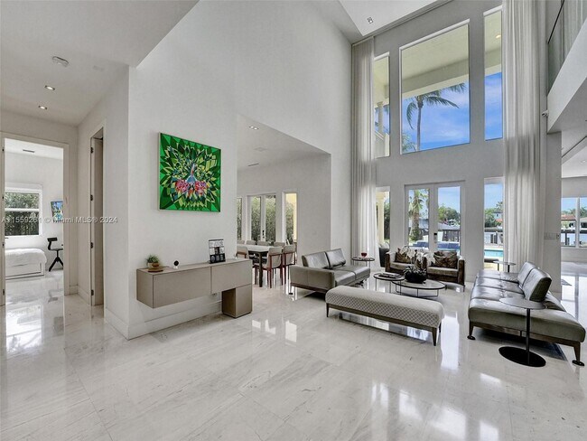 Foto del edificio - 1160 Harbor Ct