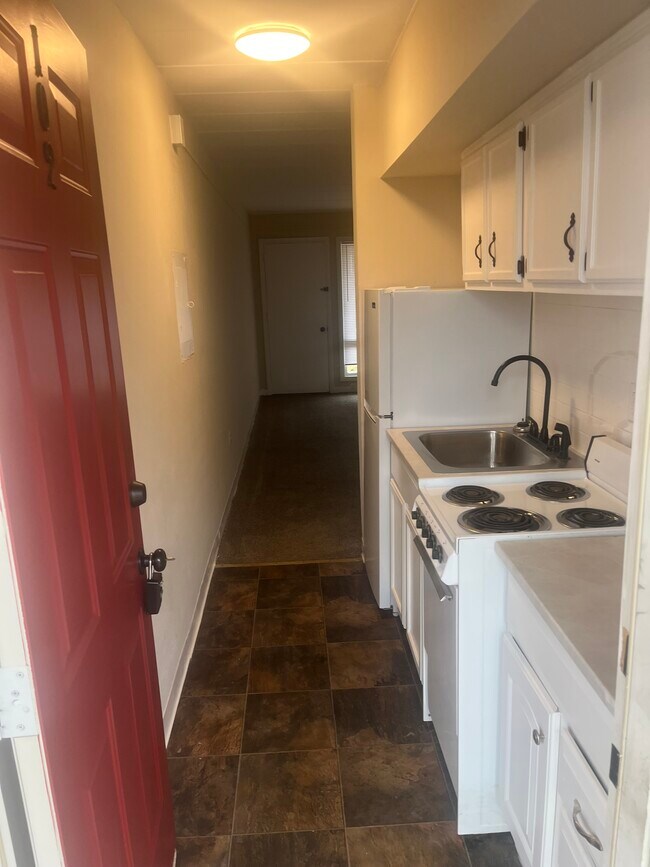 200 Thistlewood Ave, Frankfort, KY 40601 Condo for Rent in Frankfort