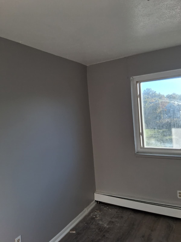 Photo - 1885 Taylor Rd (East Cleveland, OH)