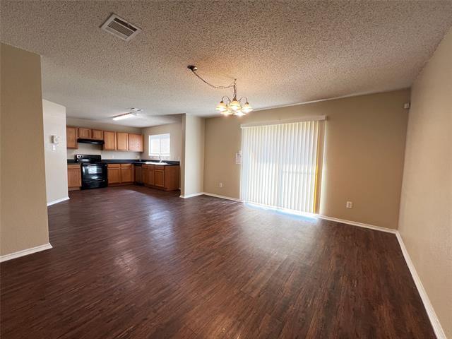 Foto del edificio - 1836 Vineridge Ln