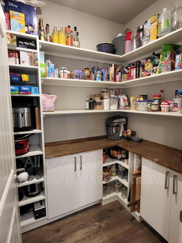 Foto del edificio - 5943 Screech Owl Dr