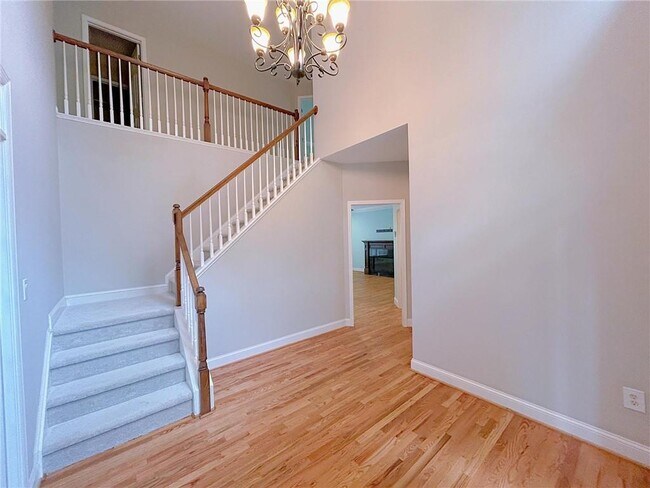 Foto del edificio - 280 Graystone Way