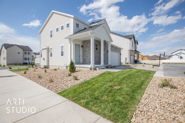 Building Photo - Brand New Single Family 3 Bed Home in West...