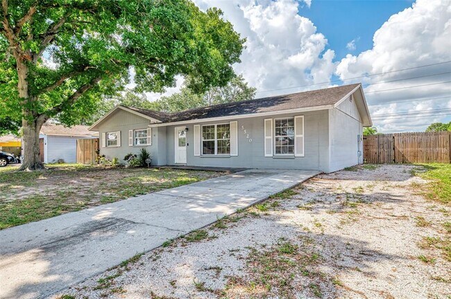 Building Photo - 5520 Hayden Blvd