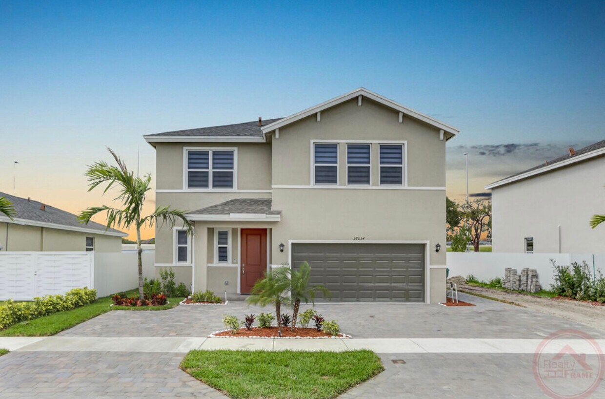 27034 SW 132 Ct Rd, Naranja, FL 33032 House for Rent in Naranja, FL