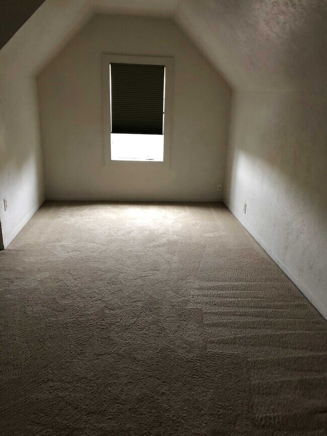 Upstairs bedroom_from door - 2026 SE Taylor St