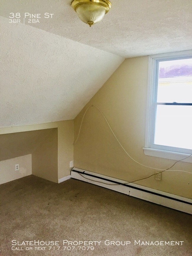 Foto del edificio - Lovely Three Bedroom Home in Willingboro!