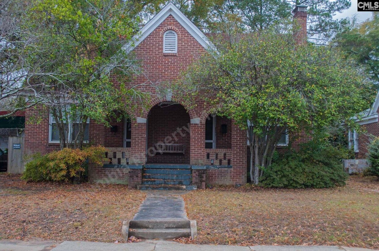 Primary Photo - 337 S Woodrow St