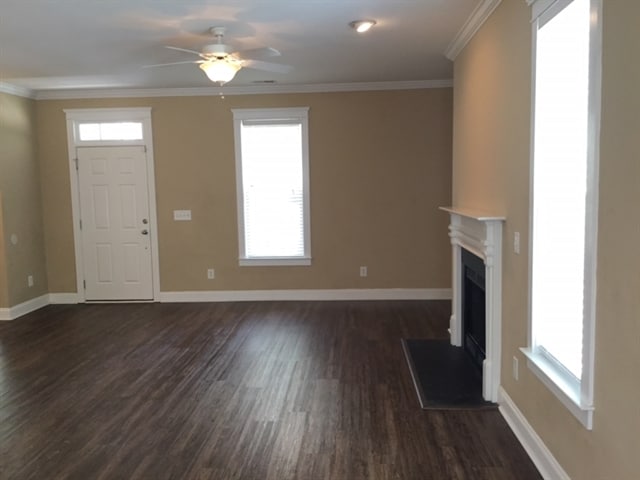 Building Photo - 1304 Carol Oaks Dr