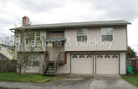 Primary Photo - 13512 NE Couch St